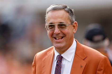 j-del adb|Texas Longhorns AD Chris Del Conte Hid at a Cemetery Waiting .